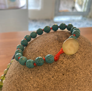 Button Bracelet