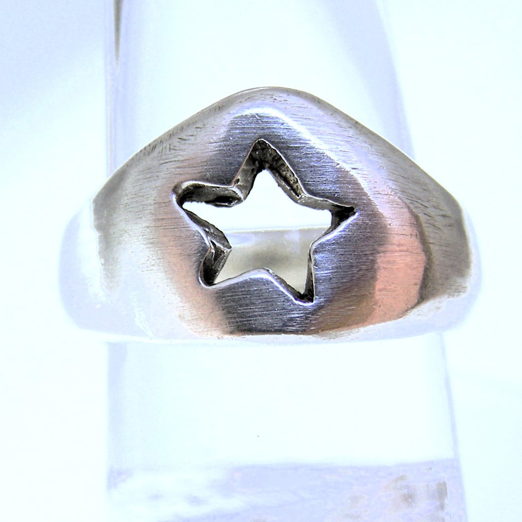 Star ring