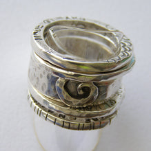 swirl ring